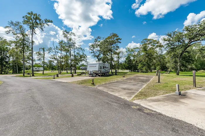 Sweeny RV Park Picture 9