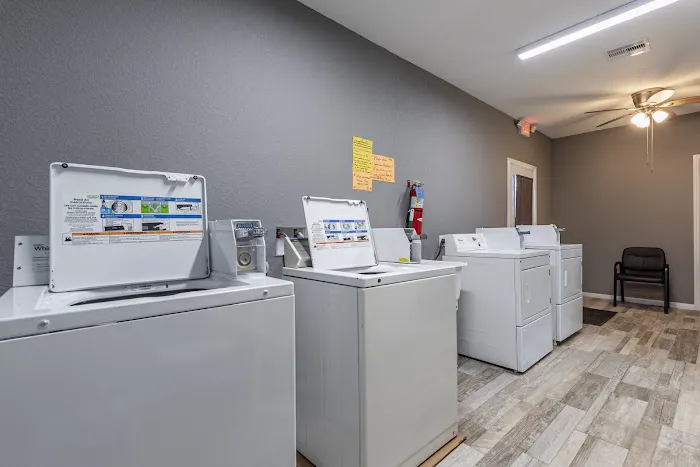 Sweeny RV Park Picture 1