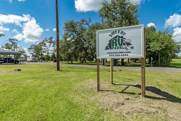 Sweeny RV Park Picture 7