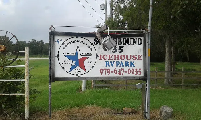 Southbound RV Park Picture 8