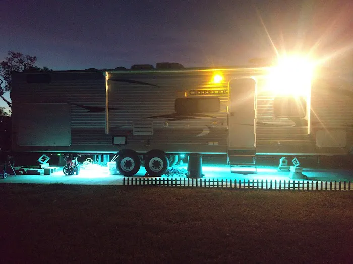 Brazoria RV Park by QRV Picture 7