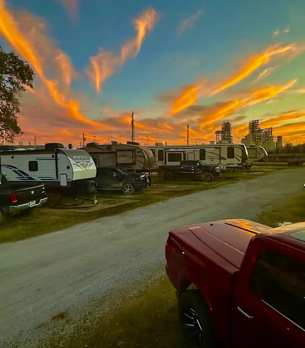 N&N RV Park Picture 10