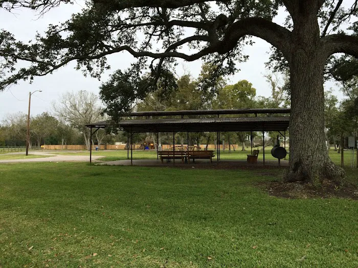 The Backyard RV Park - Sweeny/Old Ocean/Van Vleck/West Columbia/Bay City/Freeport Picture 5