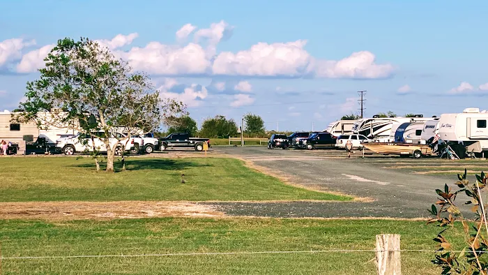 Country Living RV Park Wharton Picture 6