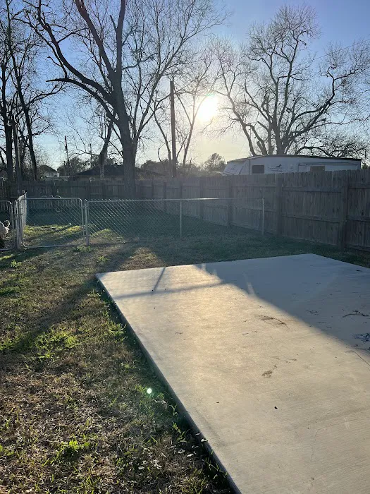 Tiny home or RV or Trailer Spaces Van Vleck, TX Picture 8