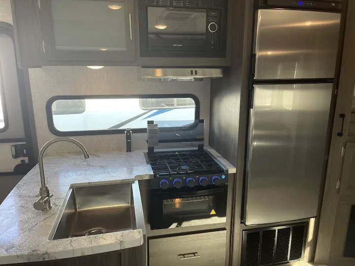 White Wing Dove RV Park Picture 9