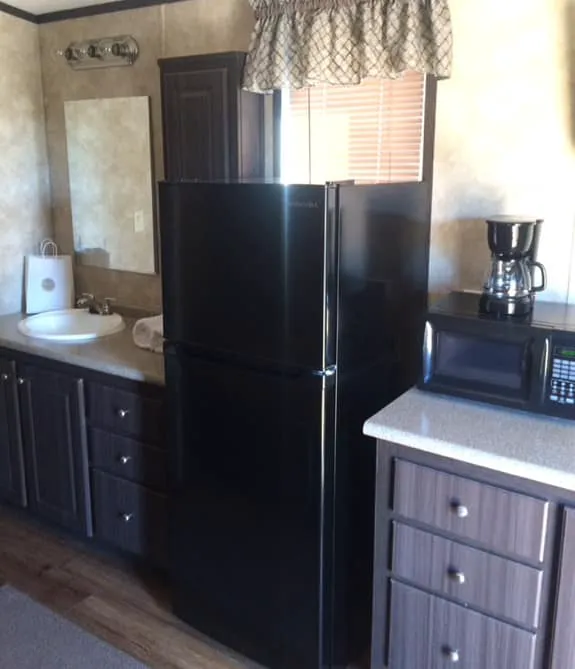 Fountain Grass RV Park and Cabins Picture 8