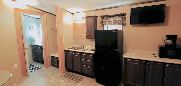 Fountain Grass RV Park and Cabins Picture 5