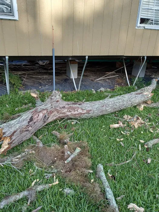 Creekside Mobile Home Park Picture 8