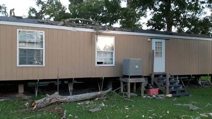 Creekside Mobile Home Park Picture 4