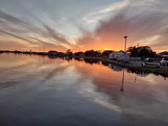 Fish Camp RV Park Picture 8