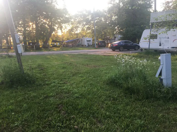 Paradise Lost RV Park Picture 4