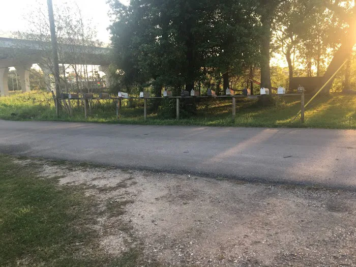 Paradise Lost RV Park Picture 3