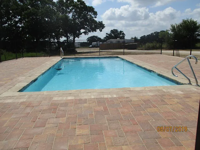 Hwy 21 RV Park and Storage Picture 6