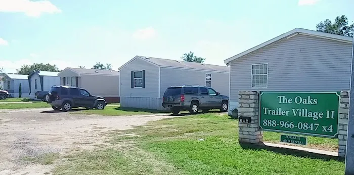 The Oaks Trailer Village Mobile Home Park Picture 3