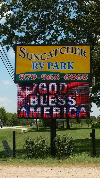 Suncatcher RV Park Picture 3