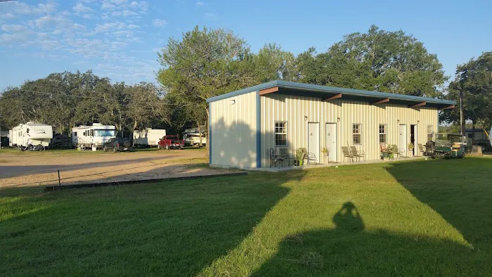 Suncatcher RV Park Picture 7