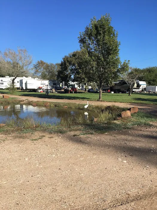 Columbus RV Park & Campground Picture 2