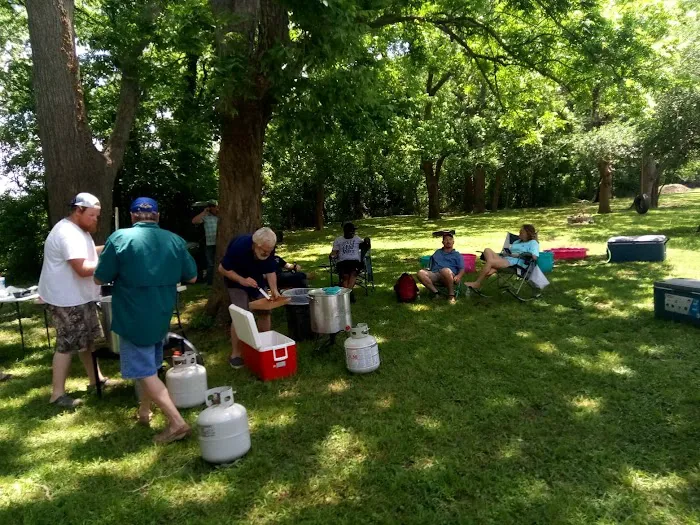 Columbus RV Park & Campground Picture 6