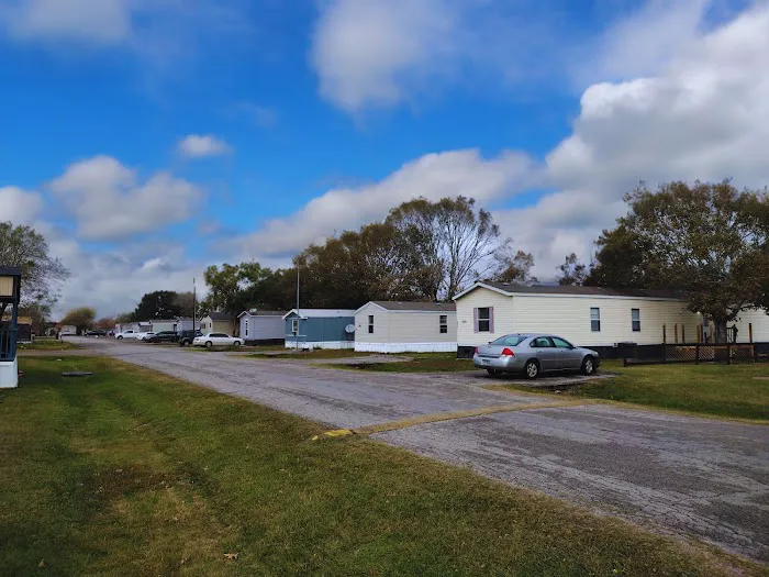 North Meadow Estate Picture 6