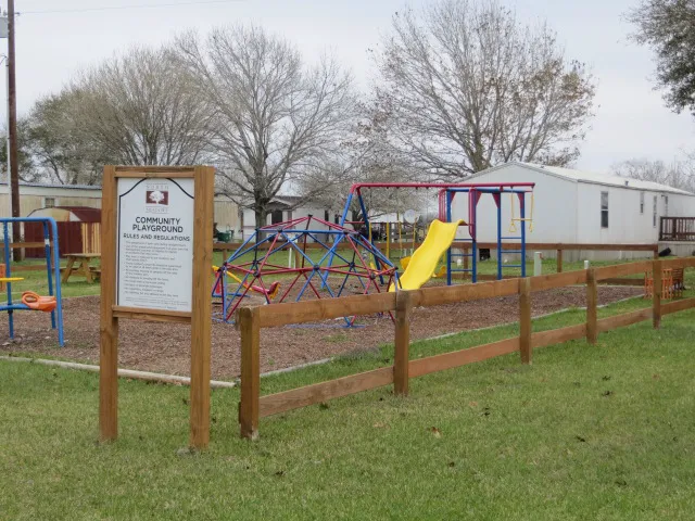 North Meadow Estate Picture 3