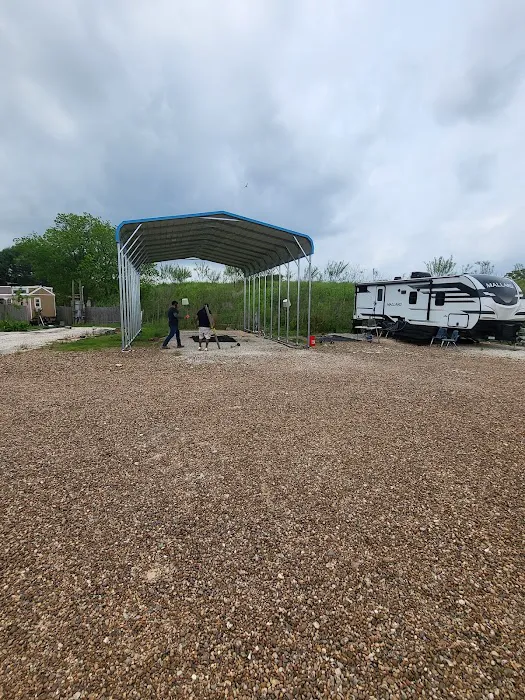 Creekside RV Ranch Picture 5