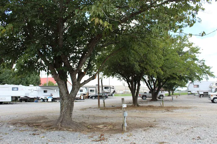 Sticklers RV Park Picture 2