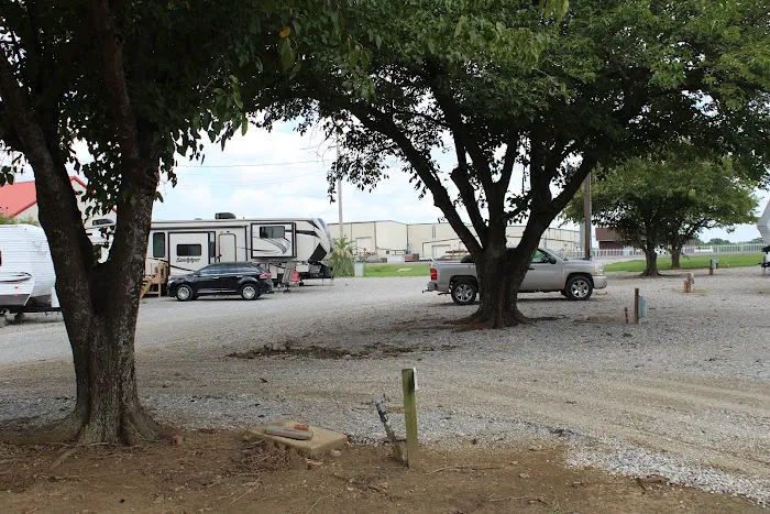 Sticklers RV Park Picture 10