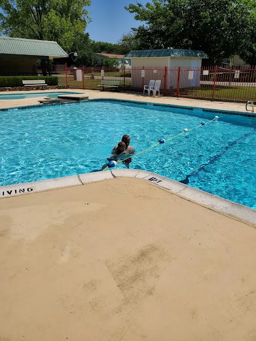 Knollwood Village Mobile Home Park Picture 6