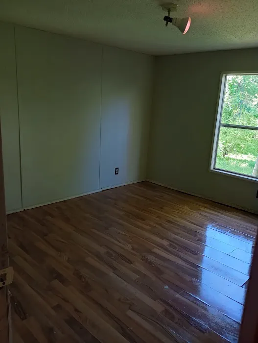 Oak Creek RV and Mobile Home Park Picture 1