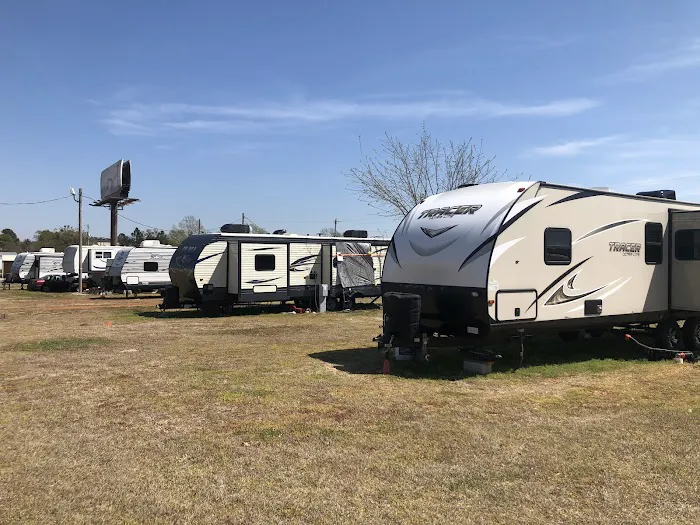 CJ's RV and Storage Picture 8