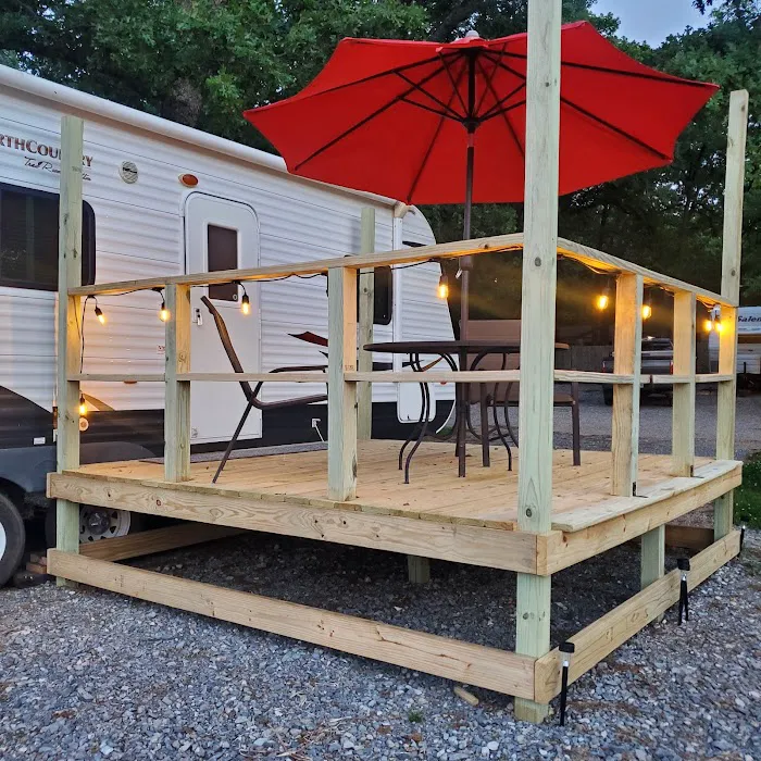 Lakewood RV & Lodge Picture 3