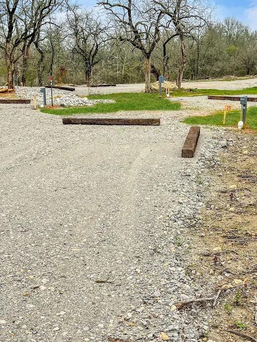 Tall Pines RV Park Picture 2