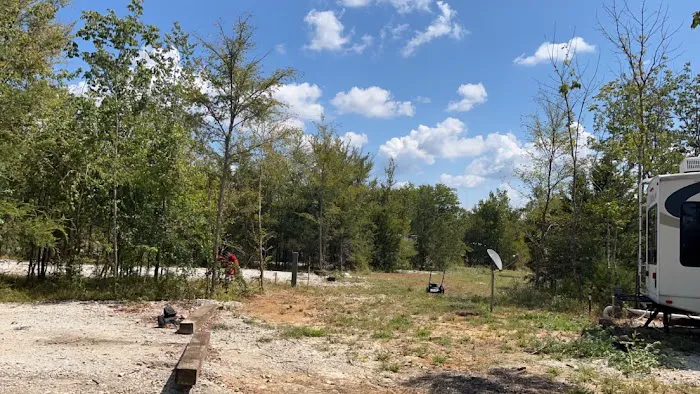 Tall Pines RV Park Picture 8