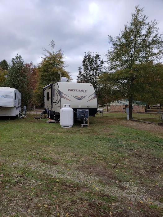 Antlers RV Park Picture 10