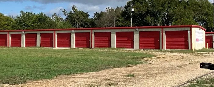 Peaceful Home RV park and Strorage Picture 9