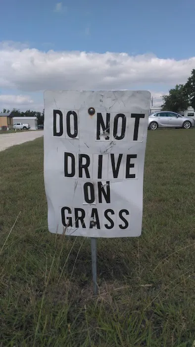 Thorp Travel Trailer Park Picture 10