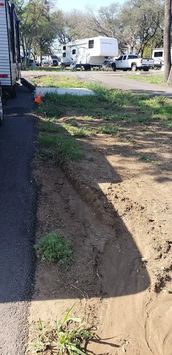 Open Air RV Resort- Harker Heights Picture 5