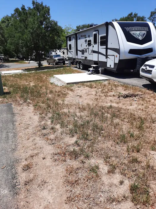 Open Air RV Resort- Harker Heights Picture 9