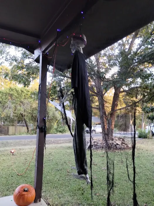 Broken Bow Storage & Mobile Home Park Picture 3