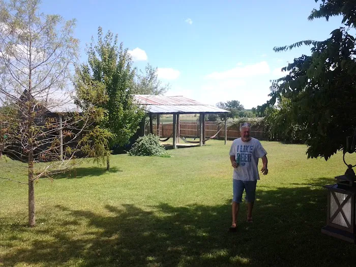 Ancient Oak Mobile Home Park Picture 7