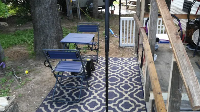 Hilltop Mobile Home Park Picture 5