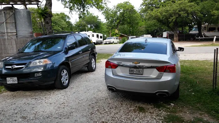 Hilltop Mobile Home Park Picture 3