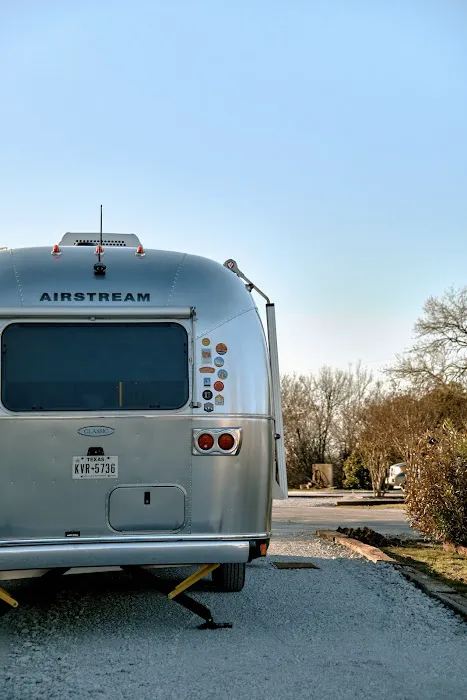 Silver Creek RV Resort TX Picture 9