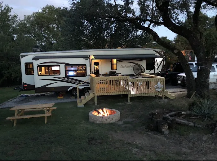 Silver Creek RV Resort TX Picture 5