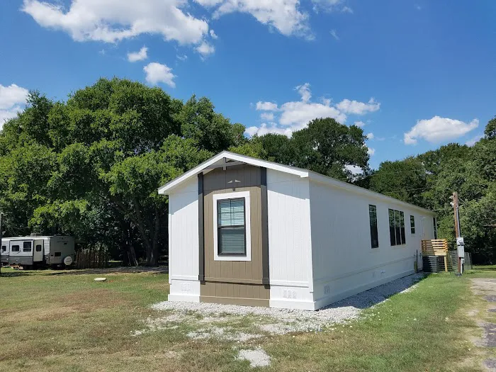 Country Ridge Picture 7