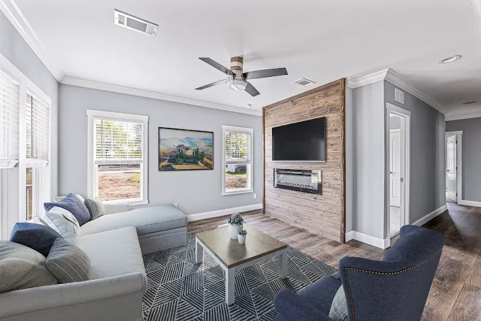 Country Ridge Picture 9