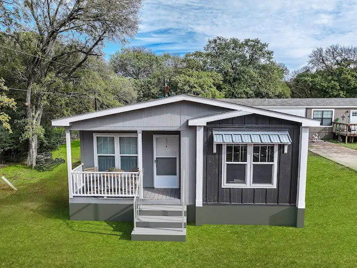 Country Ridge Picture 6