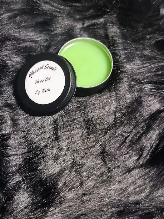 Pleasant Scentz Picture 2