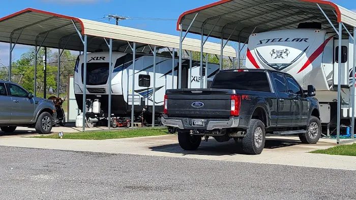 Eagles Resorts RV park - Affordable RV Storage Fort Worth TX, RV Camping Park, RV Park, RV Storage Park Picture 7